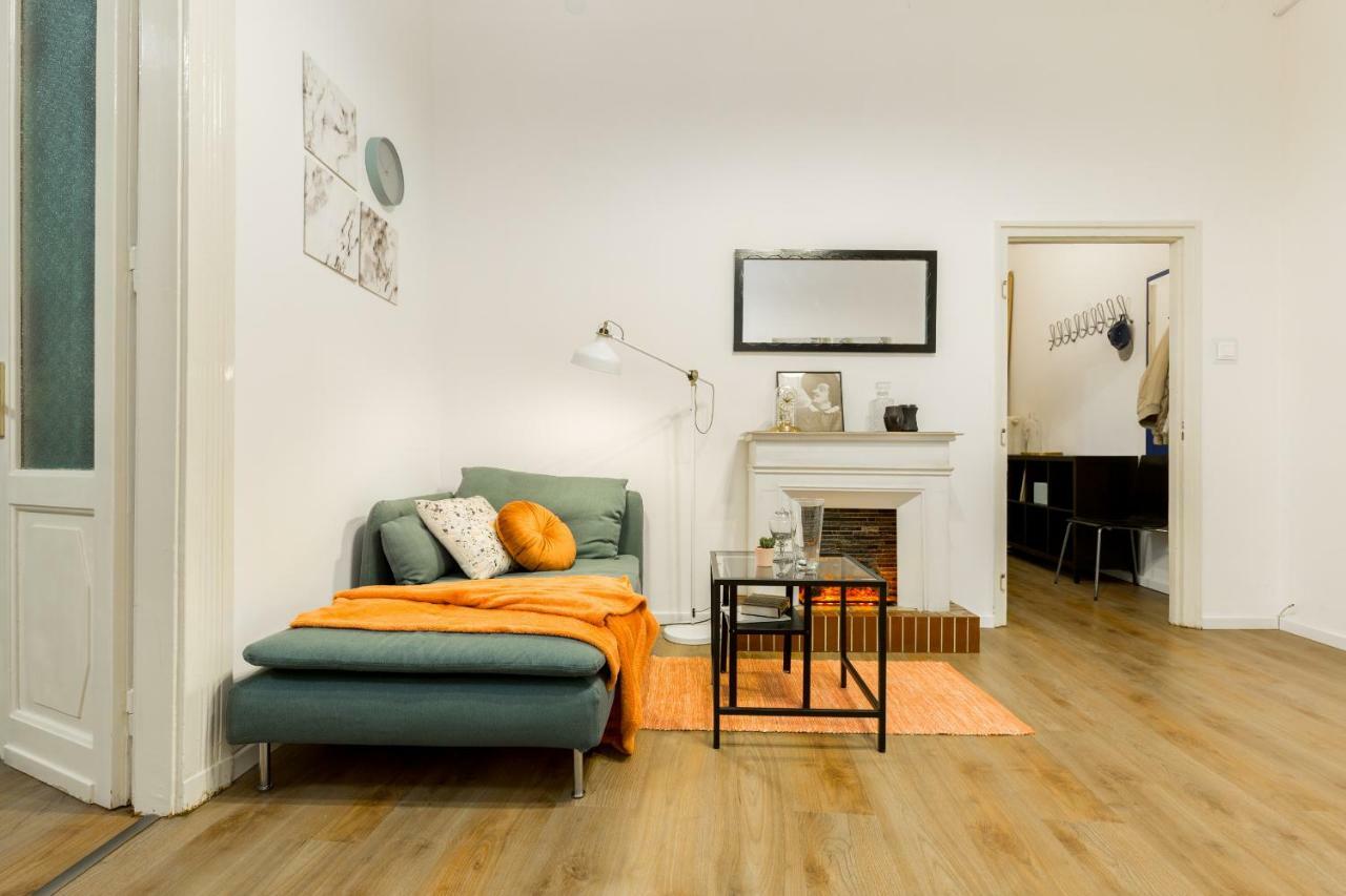 Unique Riverside Apartment Будапеща Екстериор снимка