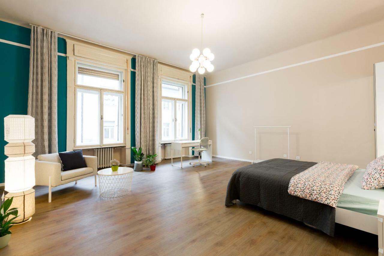 Unique Riverside Apartment Будапеща Екстериор снимка